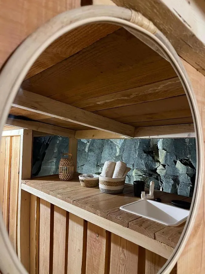 La Cabane De Juju Bed & Breakfast Saint-Arcons-d'Allier